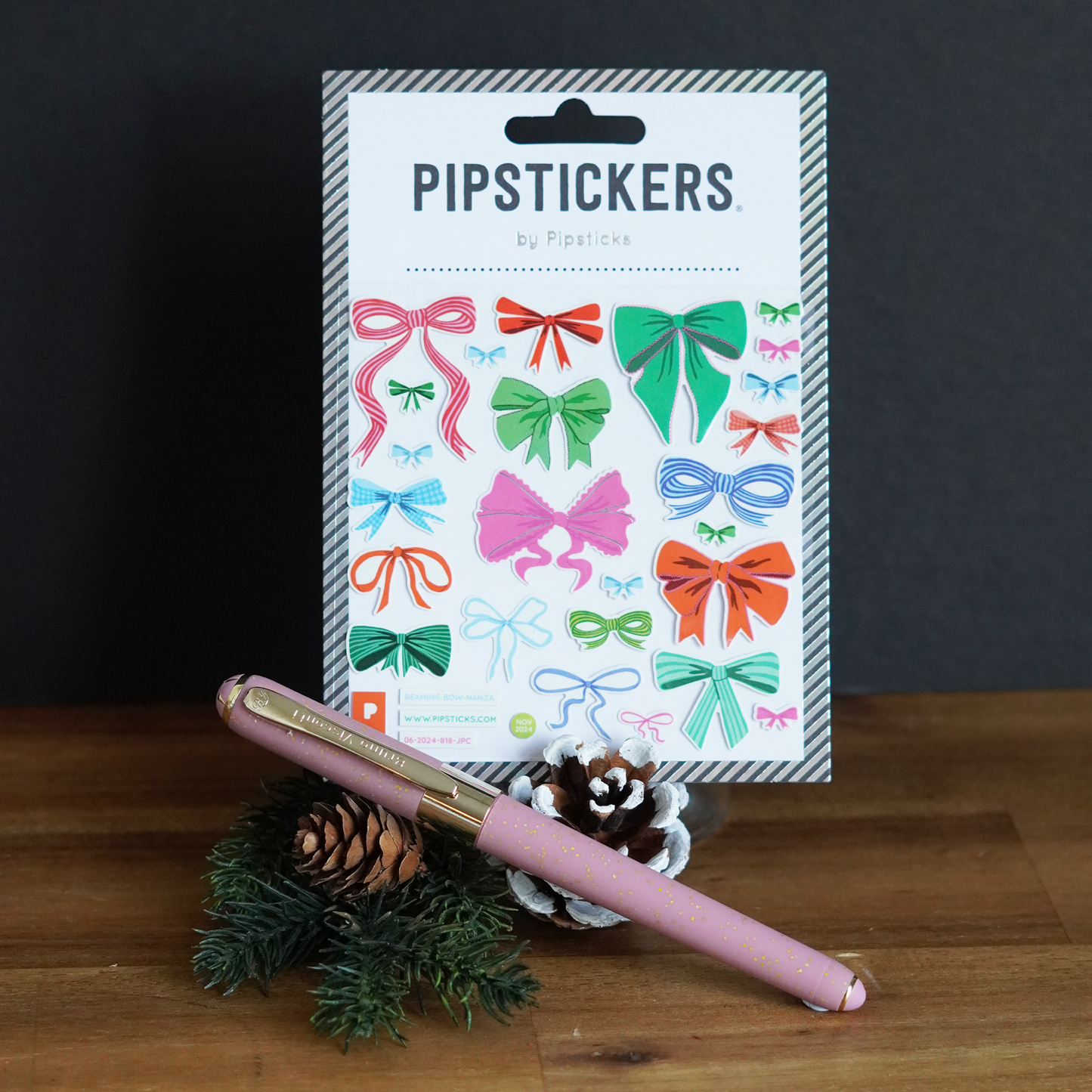 Very Vintage Holiday Cheer Cards - Set of 3 Cards + Stickers + Pen + Stamps